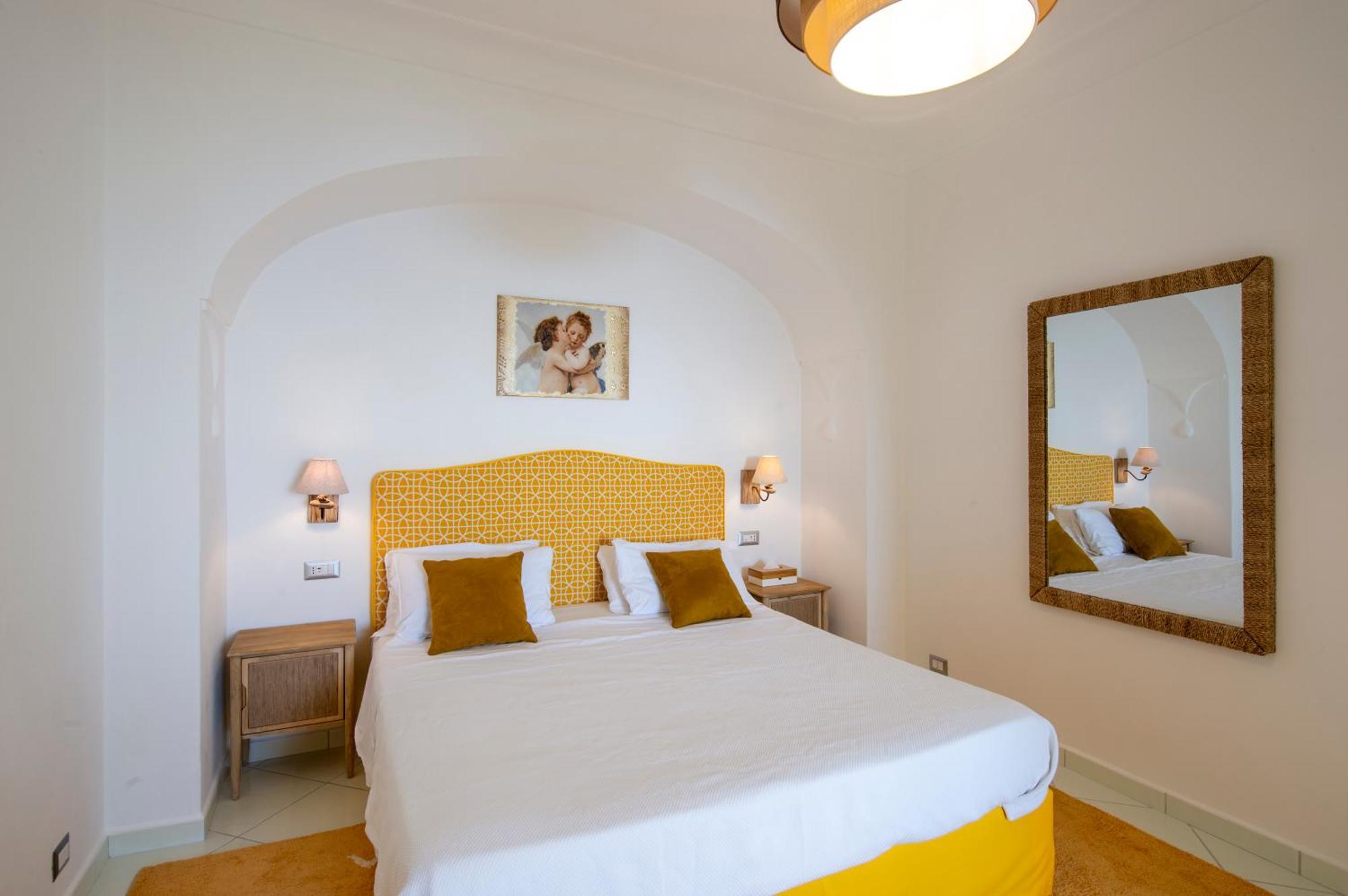 Ferienwohnung Aria Di Mare,Near Elevator, Few Steps, Parking, Garden Positano Exterior foto