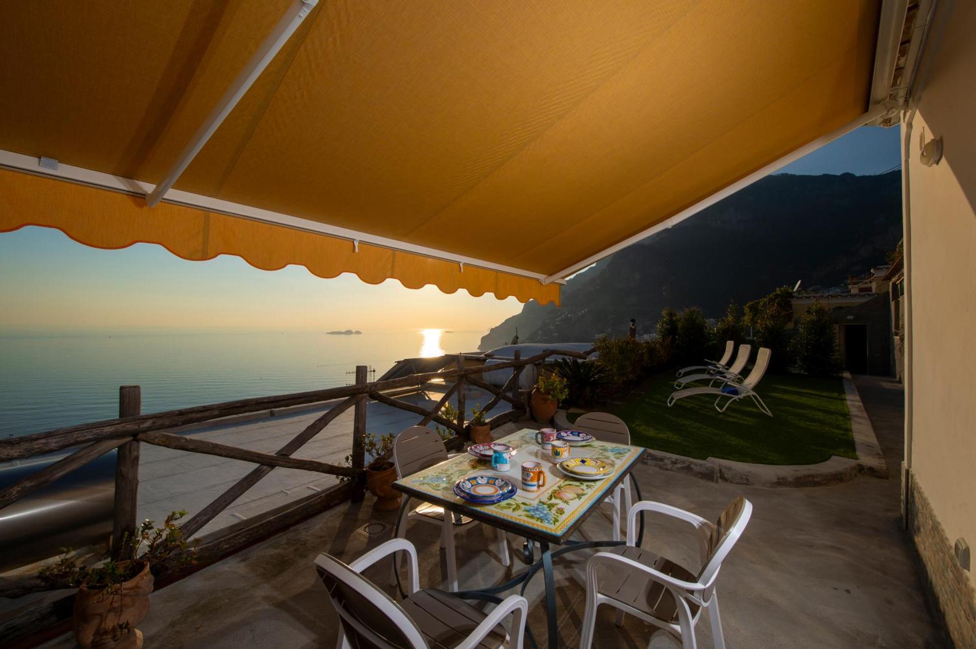 Ferienwohnung Aria Di Mare,Near Elevator, Few Steps, Parking, Garden Positano Exterior foto